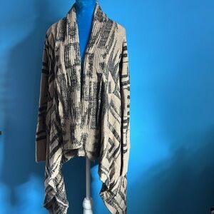 Brown/beige and black patterned Cardigan (M)